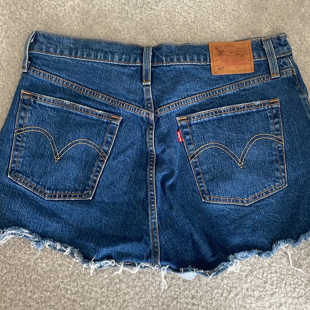 Levi’s dark wash jean shorts